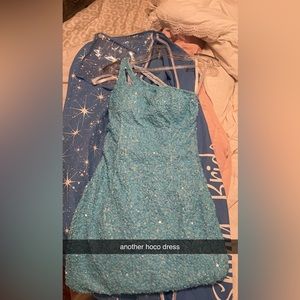 Size 4 Primavera Homecoming dress!